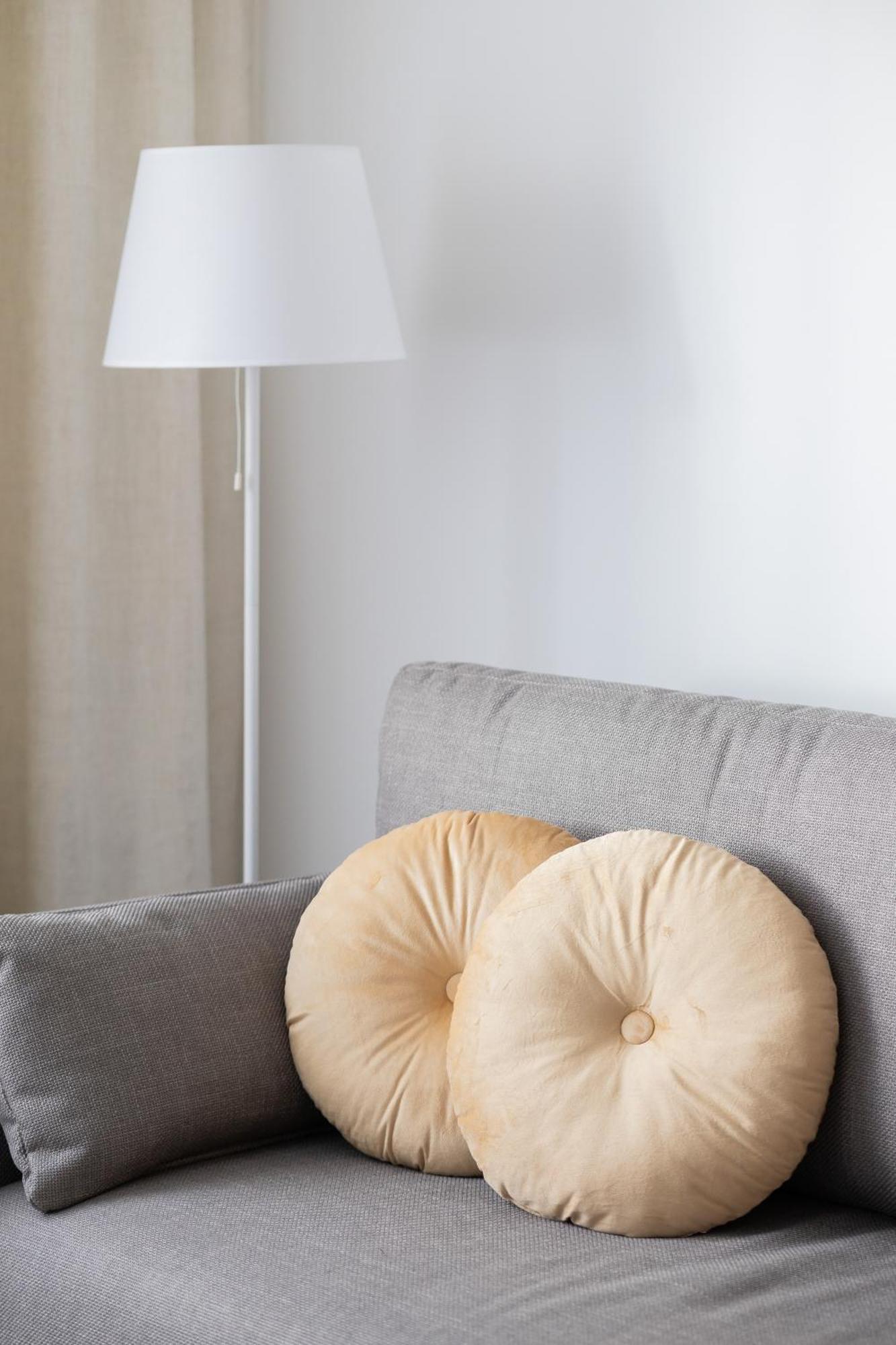 Elegant With Parking Close To Metro Station By Renters Butas *