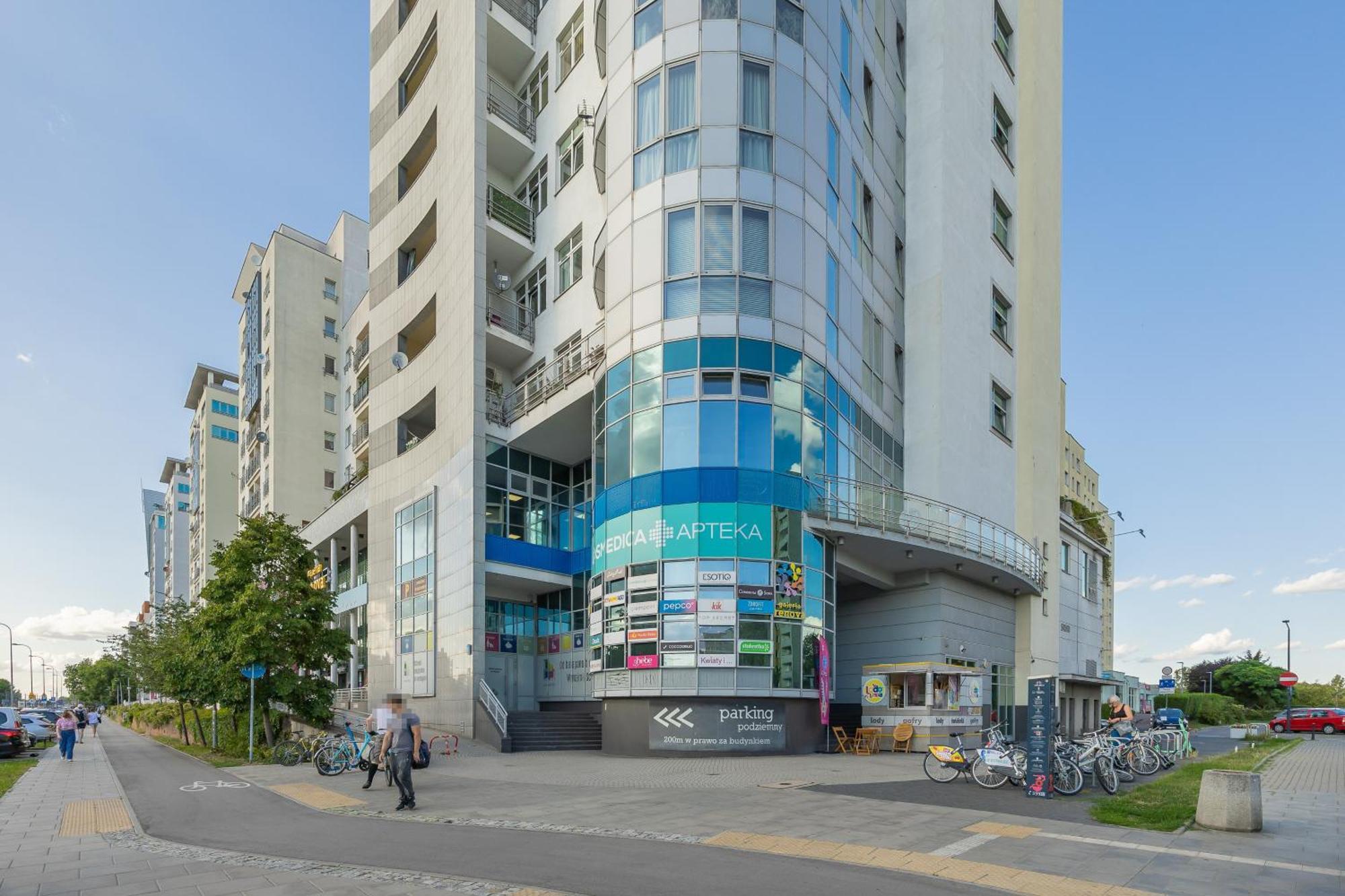 Elegant With Parking Close To Metro Station By Renters * Warsaw
