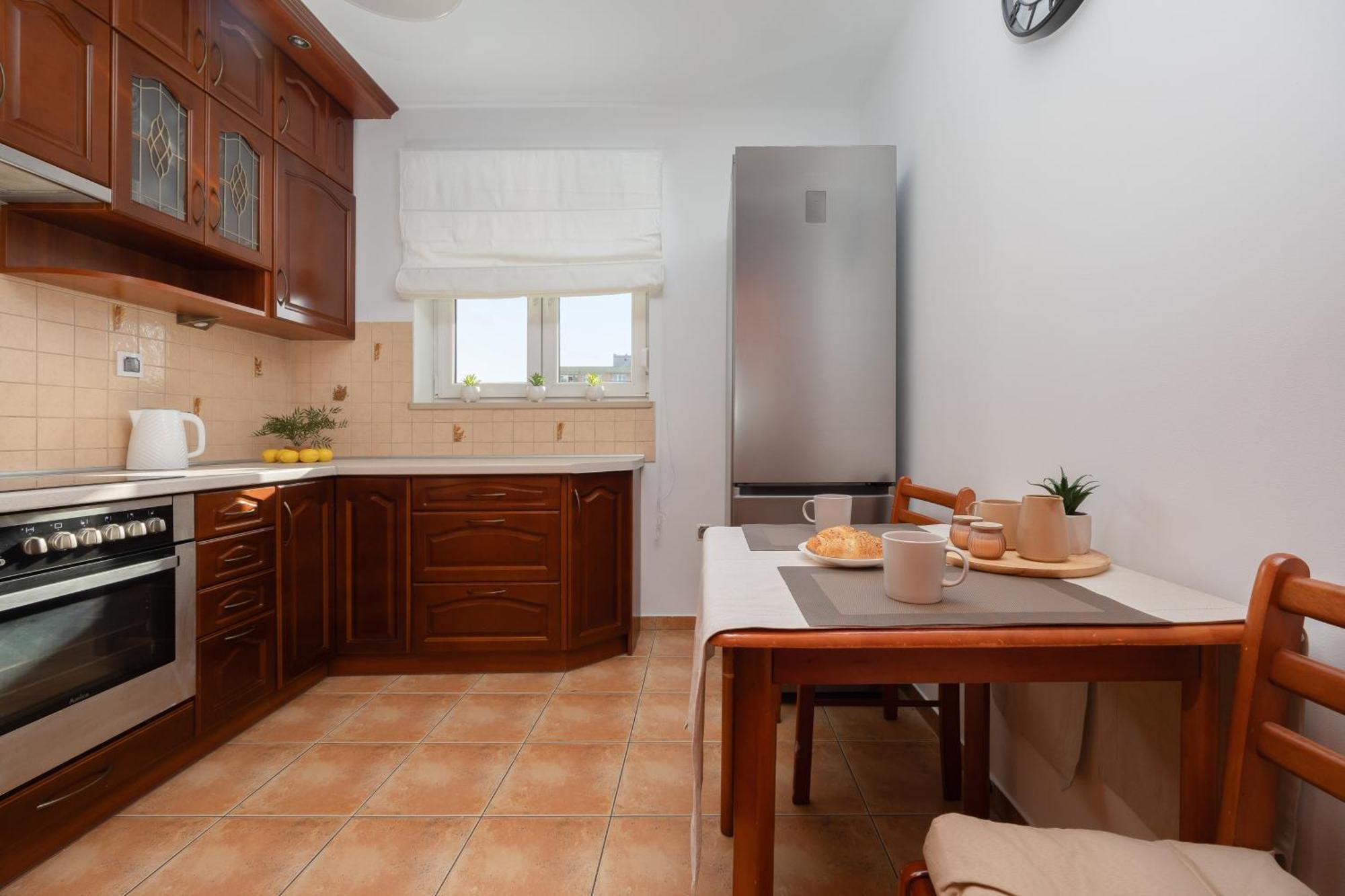 Butas Elegant With Parking Close To Metro Station By Renters Warsaw